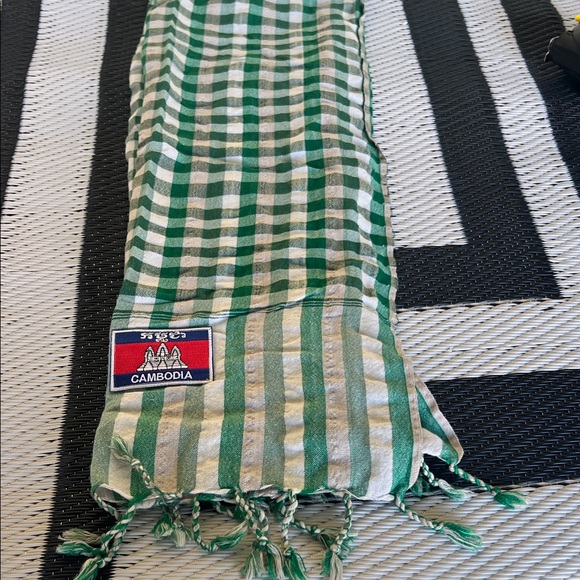 Unisex Cambodia Green and White Checkered Scarf.

Limited Edition - Picture 4 of 5
